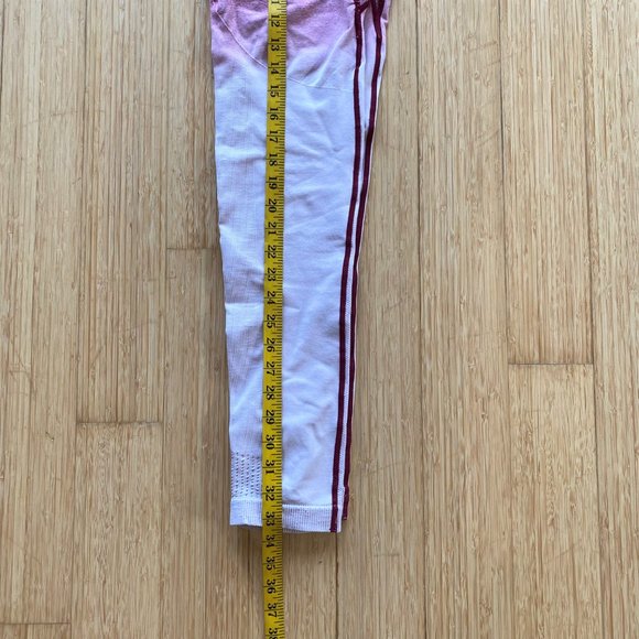 Women’s Gymshark Ombre Beet/Pink Seamless Leggings, Size M - Picture 6 of 10